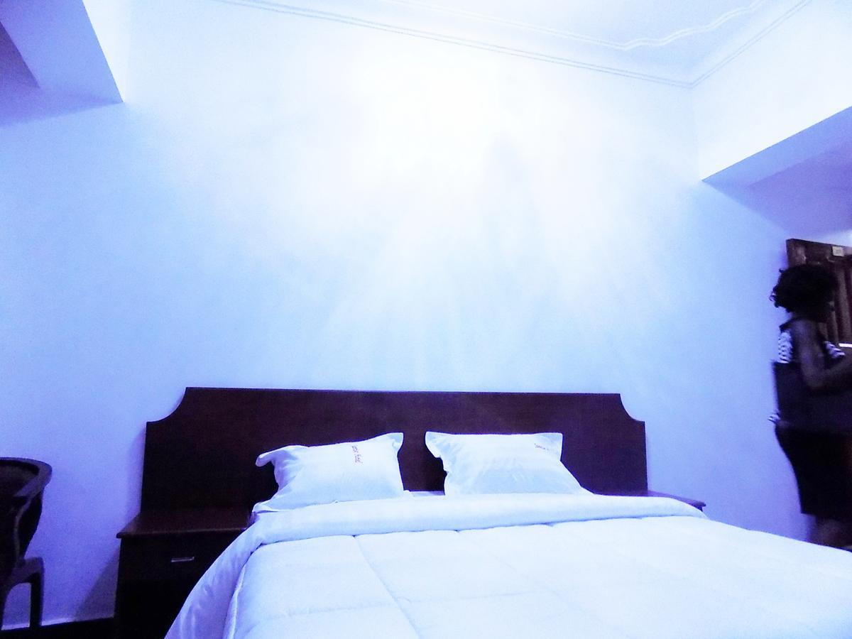 Sunrise Hotel Kampala Exteriér fotografie