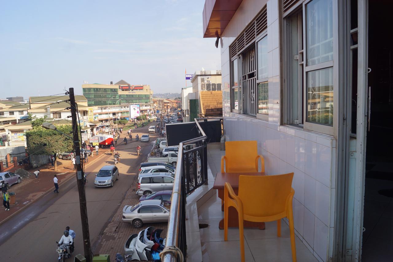Sunrise Hotel Kampala Exteriér fotografie