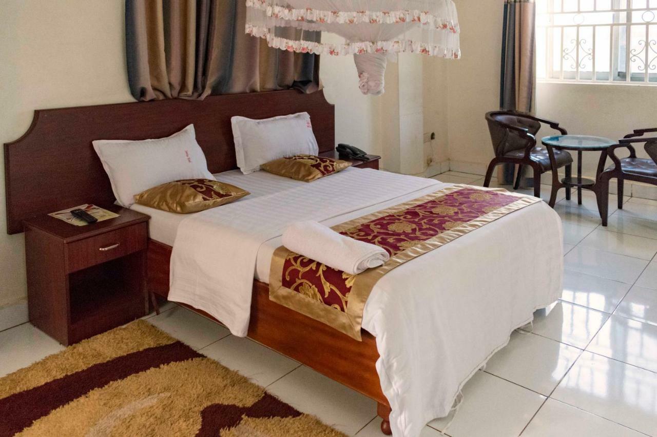 Sunrise Hotel Kampala Exteriér fotografie